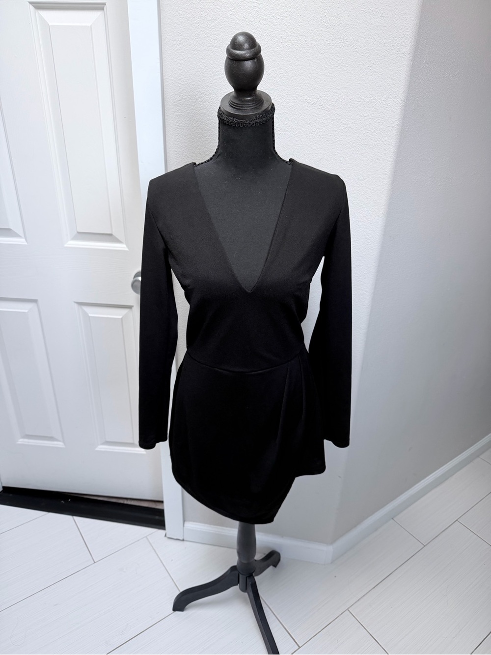 Fashion Nova Black Long-Sleeve V-Neck Jumpsuit